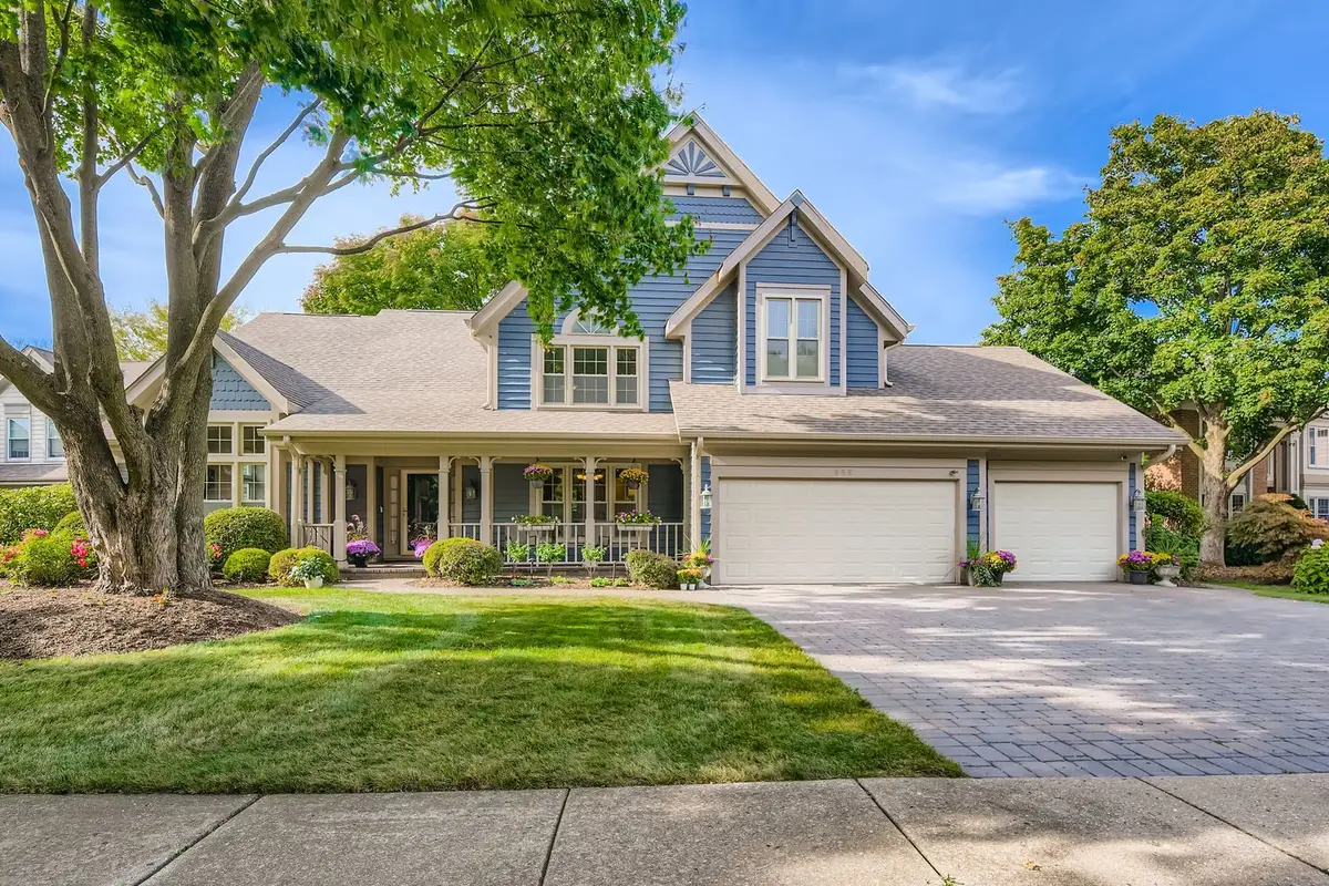 555 Coventry Lane, Buffalo Grove, IL 60089 - Image #1