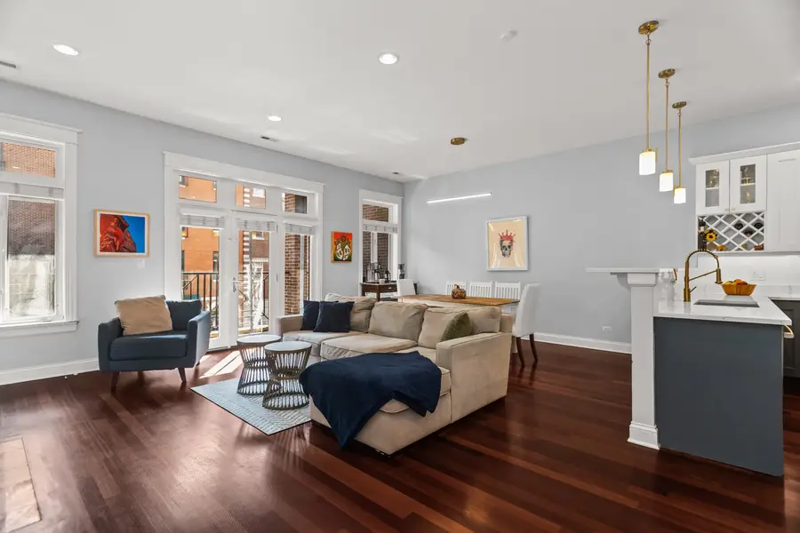 2050 W Belmont Avenue #2, Chicago, IL 60618 - Image #2