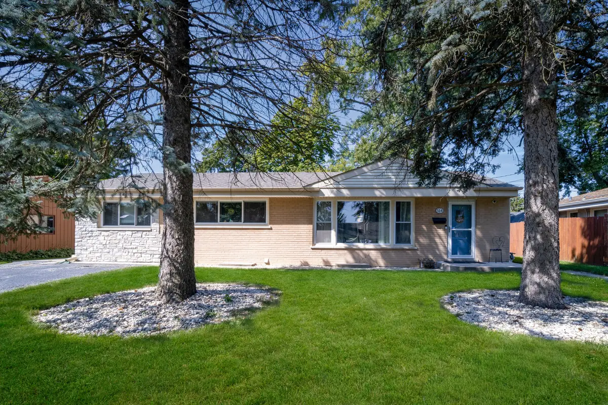 514 S 4th Avenue, Des Plaines, IL 60016 - Image #1