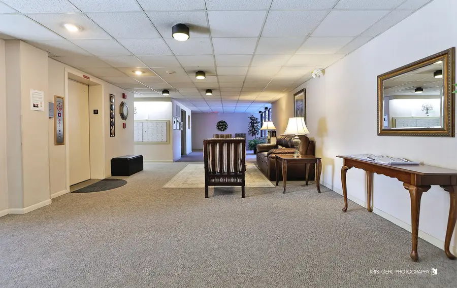 920 Vose Drive #208, Gurnee, IL 60031 - Image #2