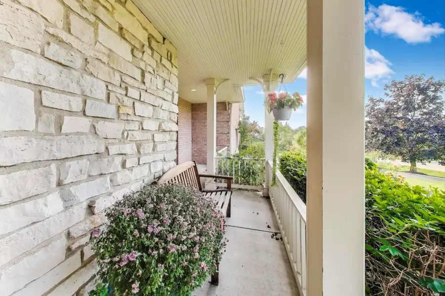 179 Sycamore Drive, Hawthorn Woods, IL 60047 - Image #3