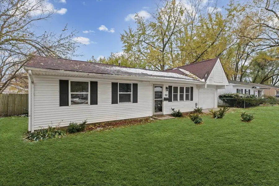 702 Scottswood Drive, Urbana, IL 61802 - Image #3