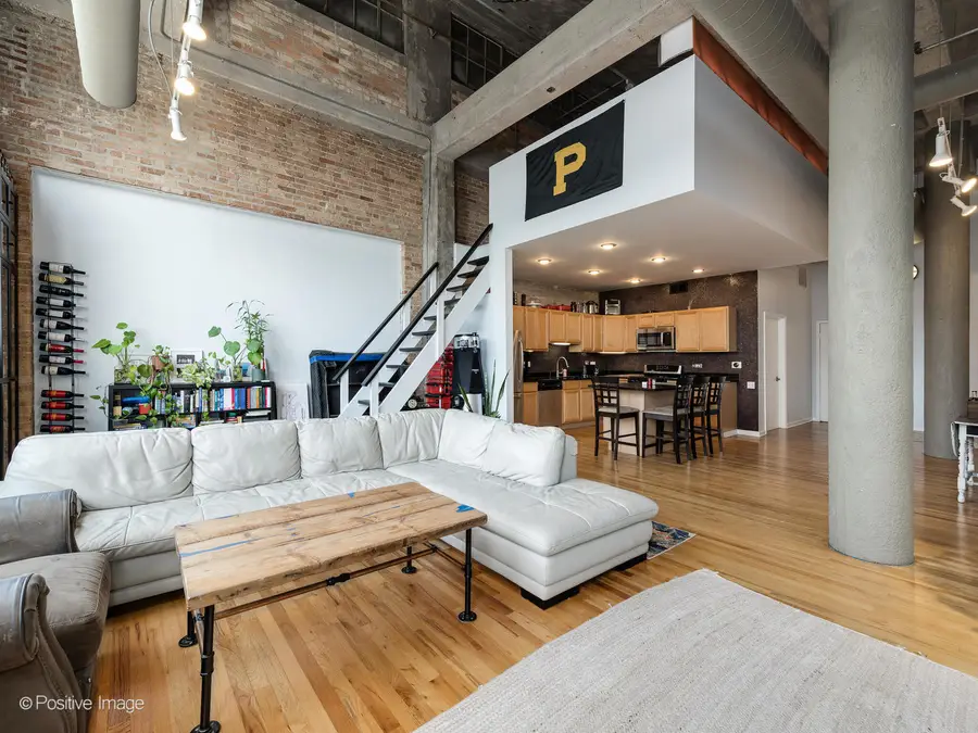 1017 W Washington Boulevard #6F, Chicago, IL 60607 - Image #2