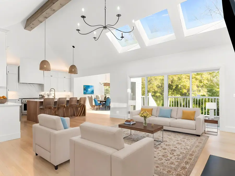 Address Withheld By Seller, Plainfield, IL 60585 - Image #2