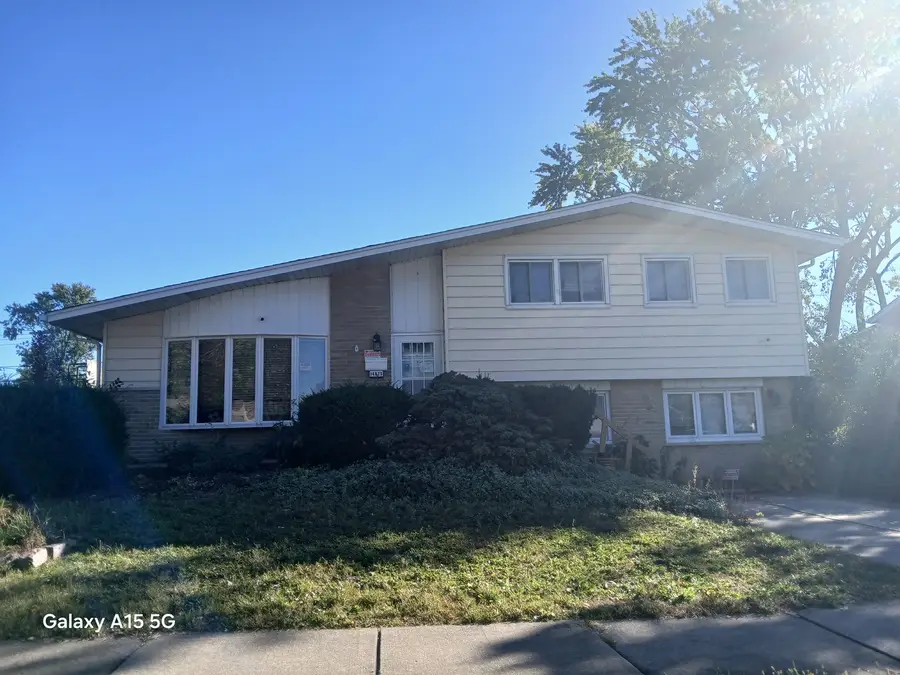 14825 Parkside Avenue, Oak Forest, IL 60452 - Image #2