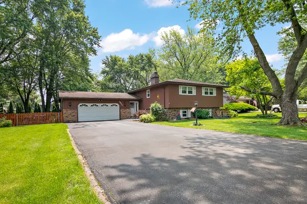 5844 Muriel Lane, St. Anne, IL 60964