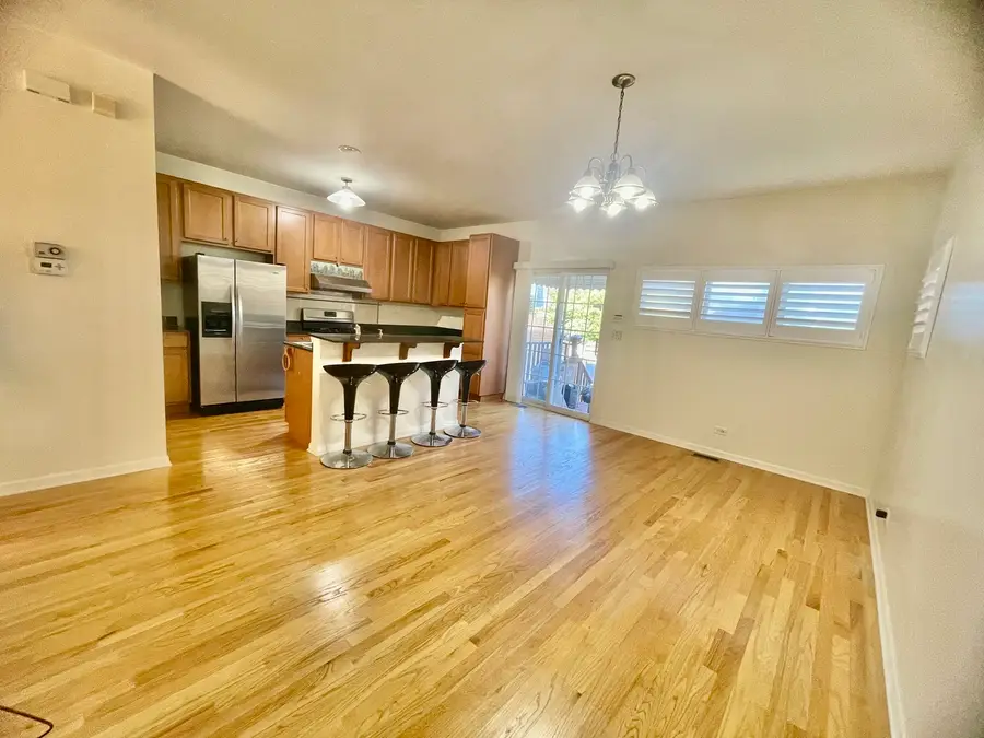 Address Withheld By Seller, Chicago, IL 60608 - #3