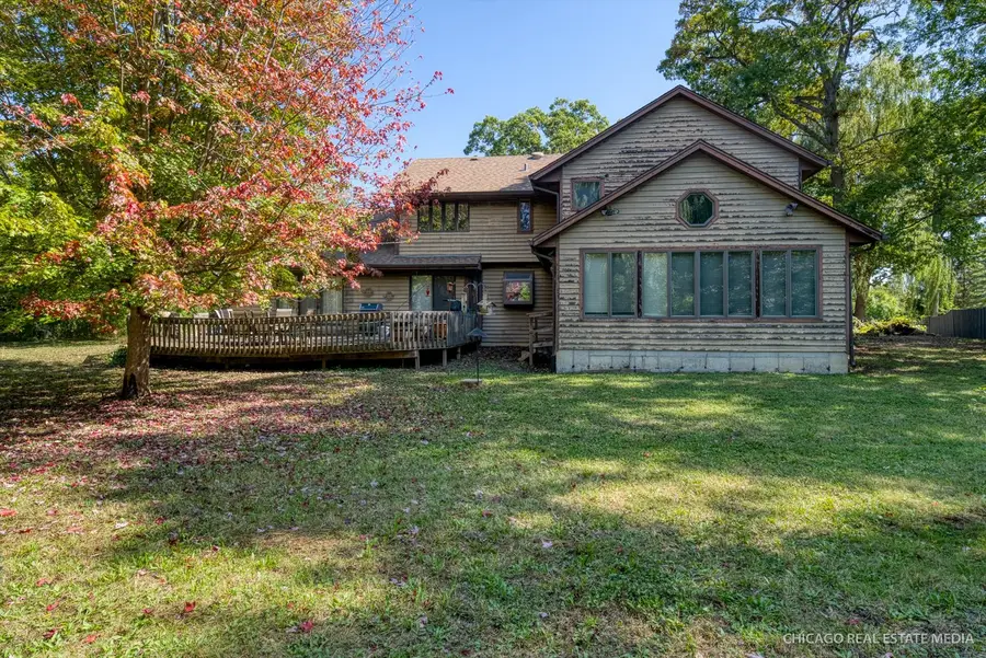 1102 S Oplaine Road, Gurnee, IL 60031 - Image #3