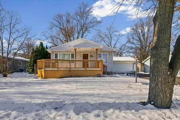 1105 S Kinch Street, Urbana, IL 61802