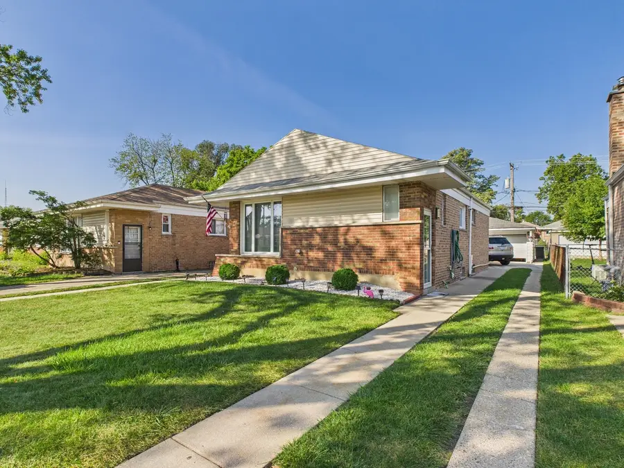 Address Withheld By Seller, Bellwood, IL 60104 - Image #2