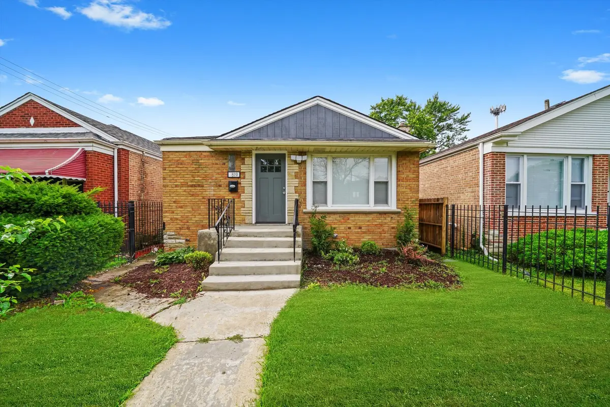 819 E 98th Place, Chicago, IL 60628 - Image #1