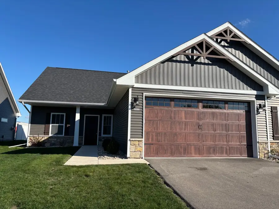 625 Anjali Court #L, Sycamore, IL 60178 - Image #3