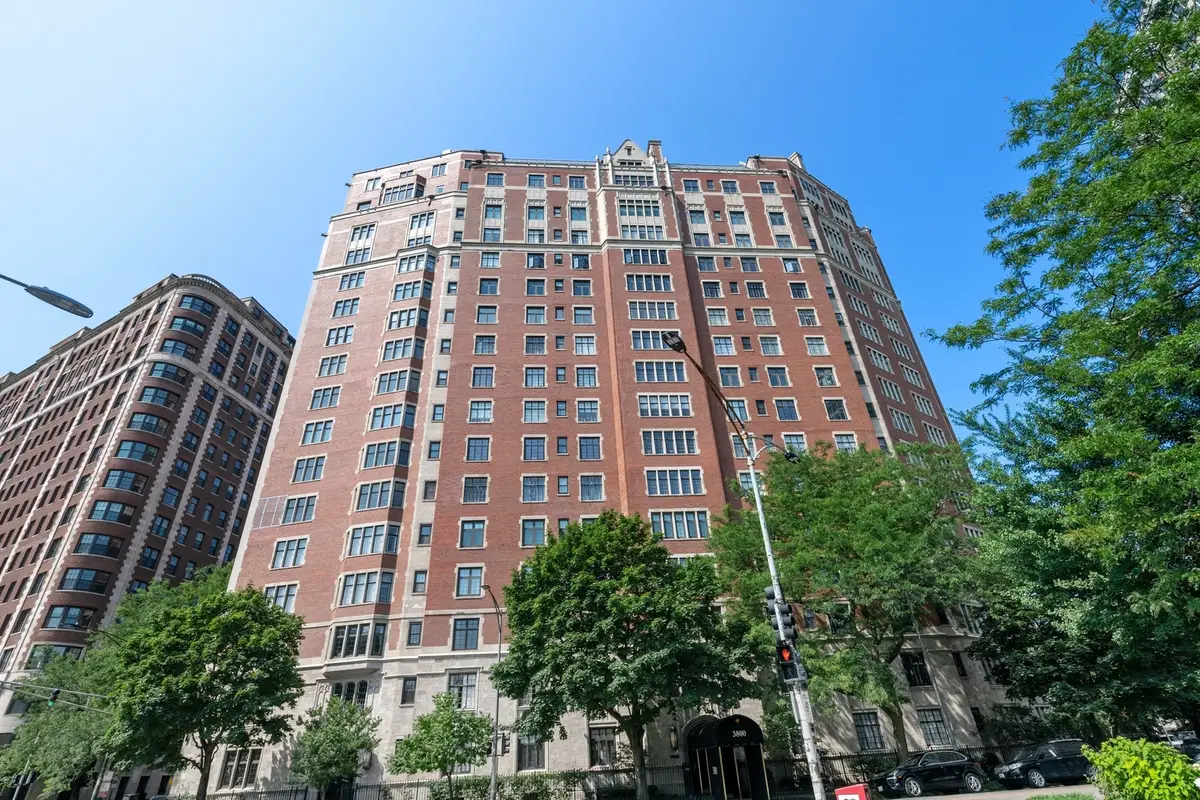 3800 N Lake Shore Drive #12A, Chicago, IL 60613 - Image #1