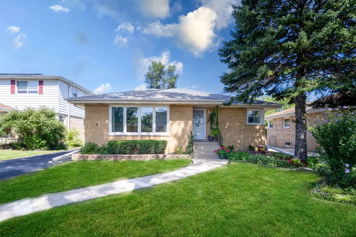 6712 Maple Street, Morton Grove, IL 60053 - Image #1