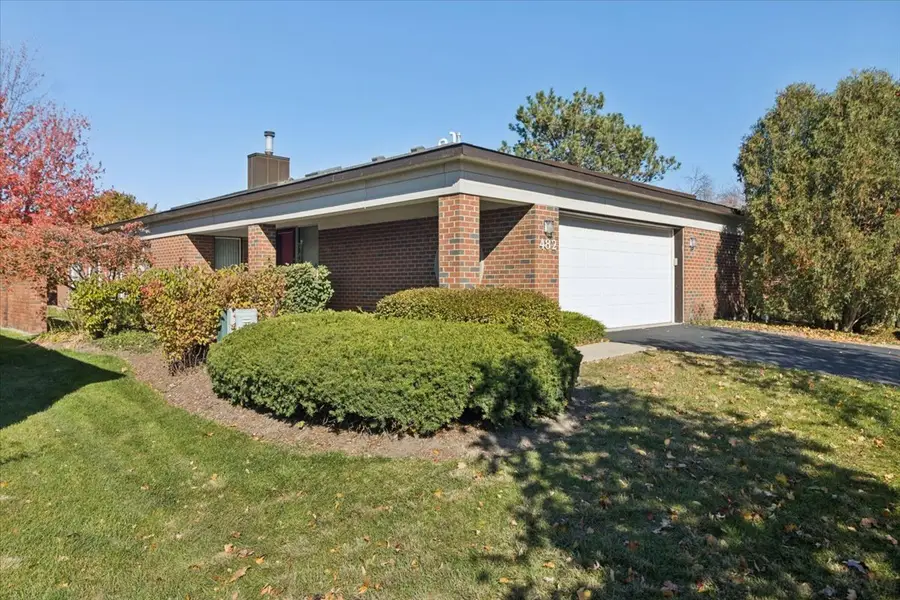 482 Taupo Lane, Deerfield, IL 60015 - Image #2