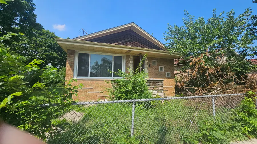 1924 W Marquette Road, Chicago, IL 60636 - Image #2