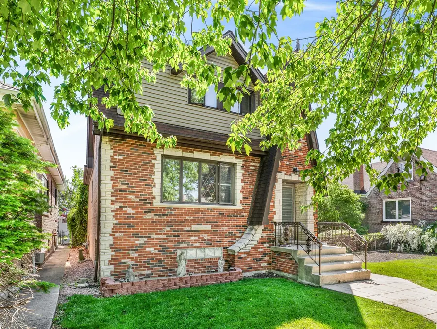 3509 Cuyler Avenue, Berwyn, IL 60402 - #2