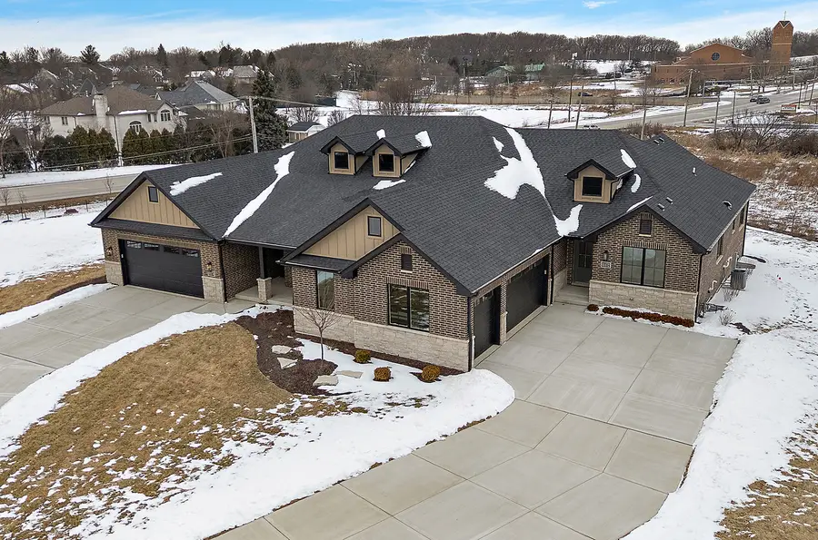 11172 Lizmore Lane #32B, Orland Park, IL 60467 - #2