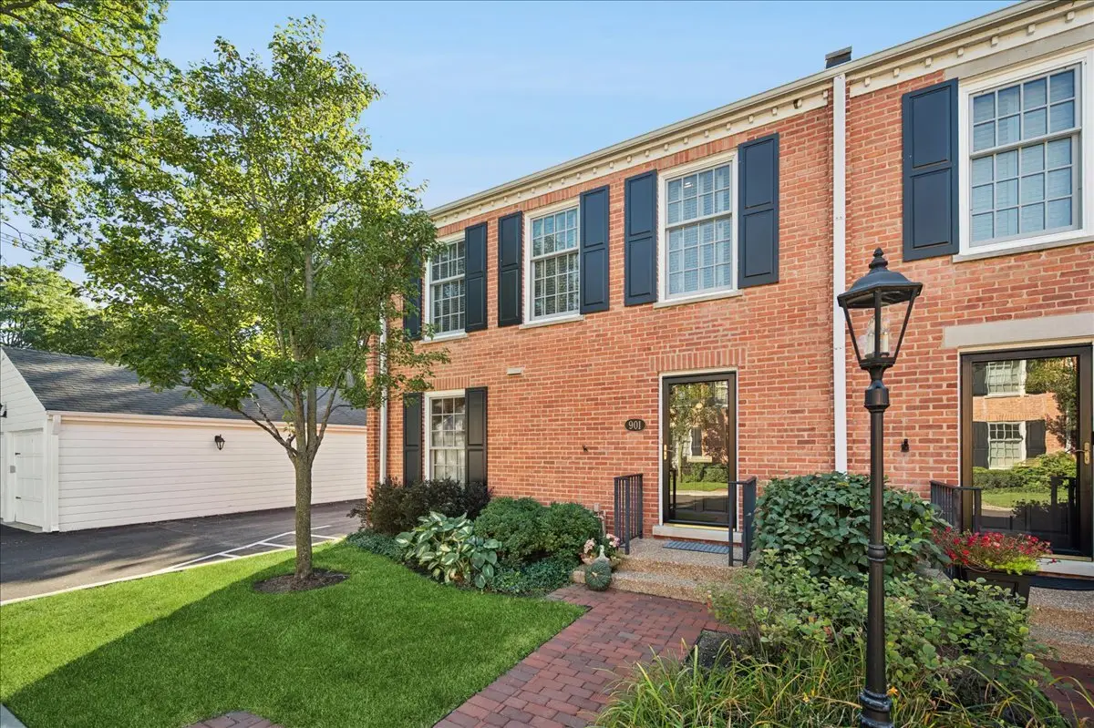 901 Westerfield Drive, Wilmette, IL 60091 - Image #1