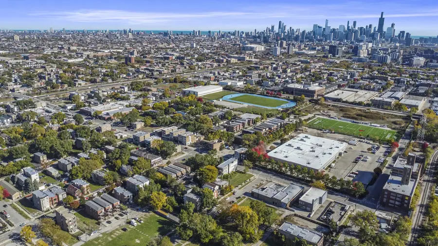 2835 W Arthington Street, Chicago, IL 60612 - Image #2