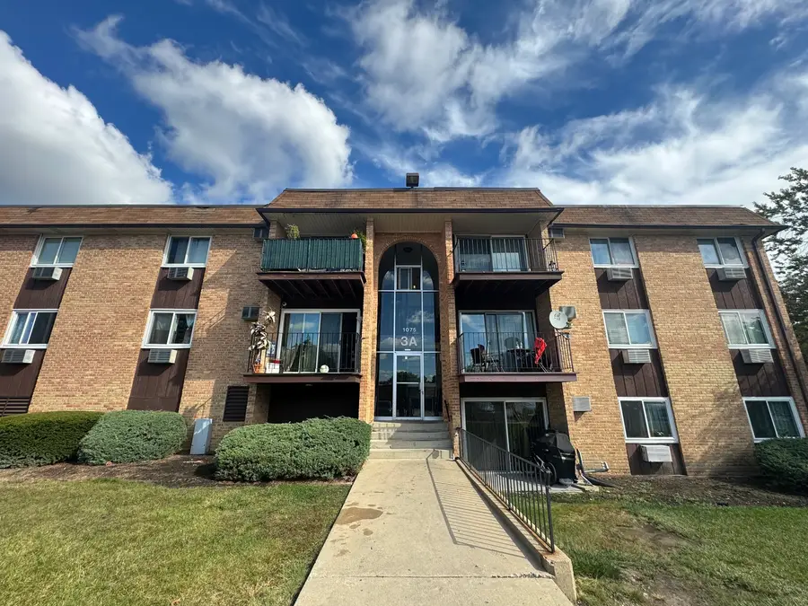 1075 Higgins Quarters Drive #3-208, Hoffman Estates, IL 60169 - Image #2