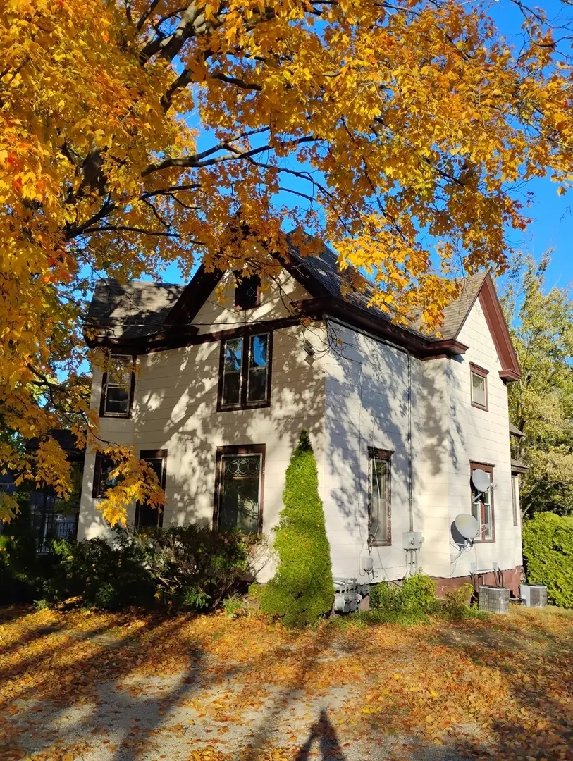 601 S Jefferson Street S, Woodstock, IL 60098 - Image #1