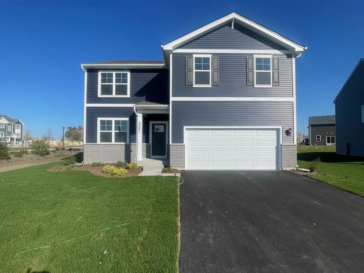 2581 Santa Fe Drive, Pingree Grove, IL 60140 - Image #1