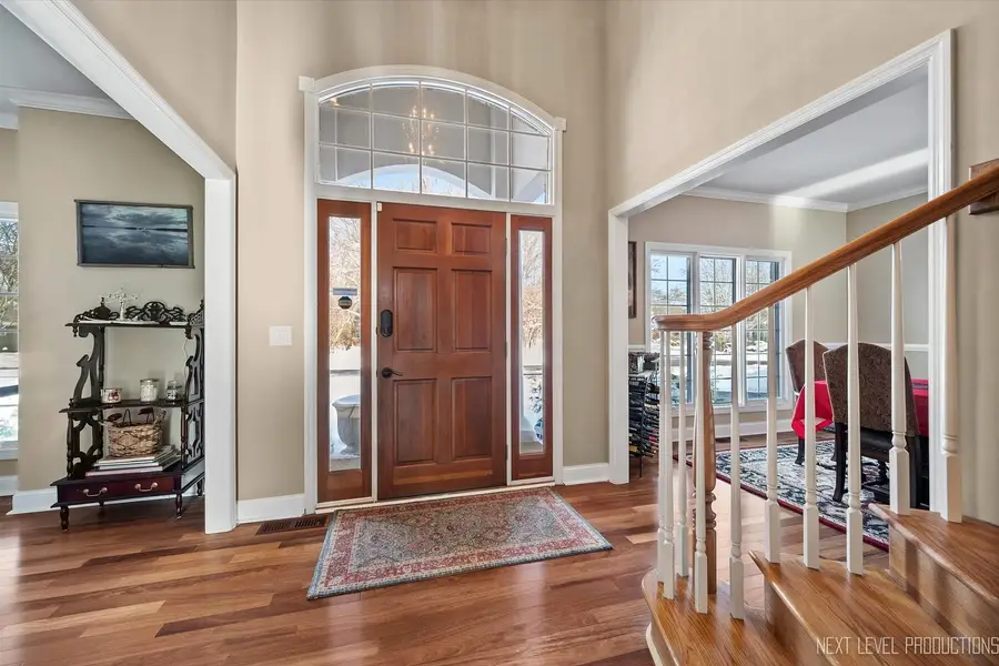 1309 Fox Chase Boulevard, Saint Charles, IL 60174 - Image #3