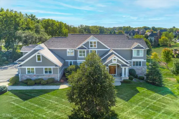 25999 W Sunset Road, Barrington, IL 60010