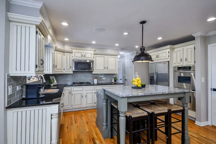 1206 Beckman Lane, Batavia, IL 60510 - #3