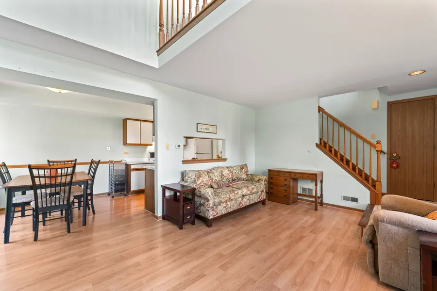 9298 Meadowview Drive, Orland Hills, IL 60487 - Image #3