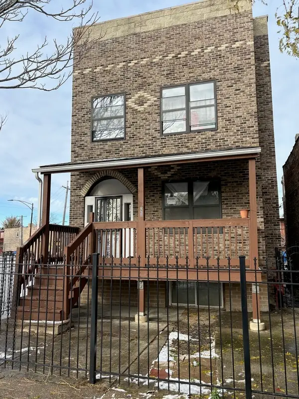 3950 W Polk Street, Chicago, IL 60624