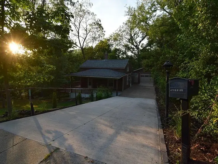 420 N High Street, Galena, IL 61036 - Image #2