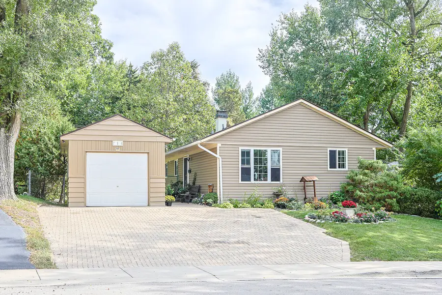 Address Withheld By Seller, Carpentersville, IL 60110 - Image #2