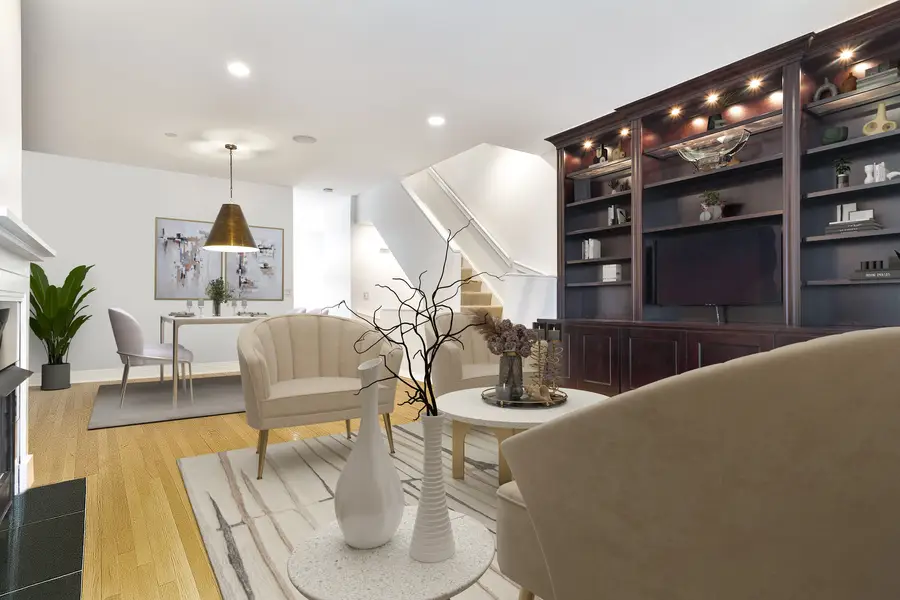 849 W Ohio Street #8, Chicago, IL 60642 - Image #3