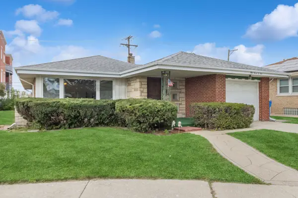 5704 N Ozark Avenue, Chicago, IL 60631