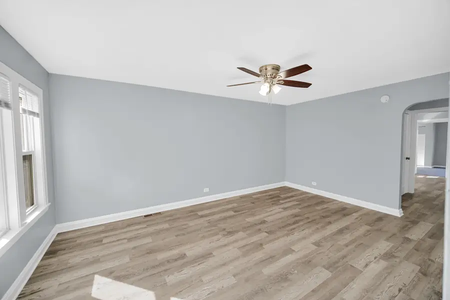 12446 S Perry Avenue, Chicago, IL 60628 - Image #2