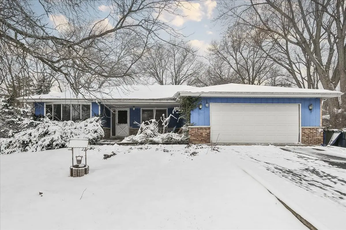 1326 Summit Drive, Schaumburg, IL 60193 - #1