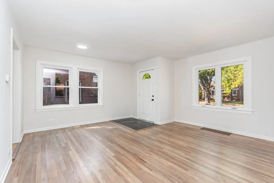 3853 W 86th Place, Chicago, IL 60652 - Image #2