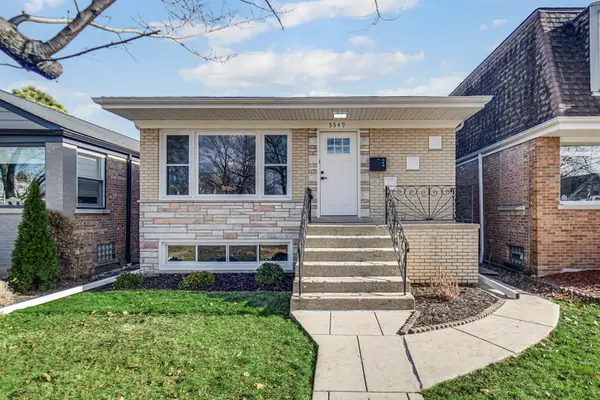 5349 N Meade Avenue, Chicago, IL 60630