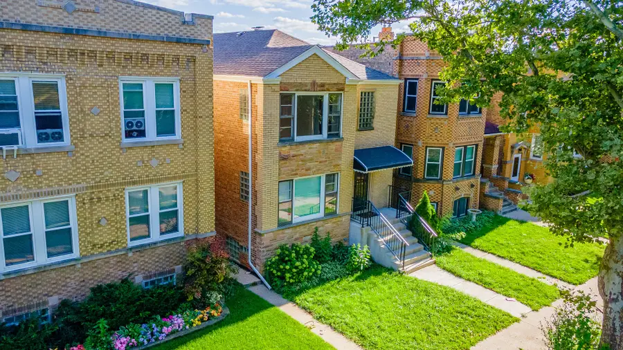 5233 W Parker Avenue, Chicago, IL 60639 - Image #3