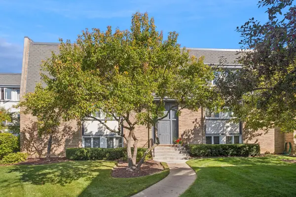 2021 Ammer Ridge Court #302, Glenview, IL 60025