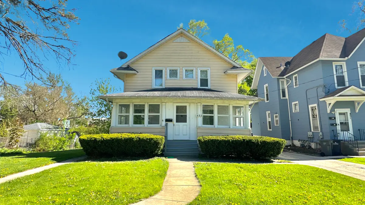 453 Addison Street, Elgin, IL 60120 - Image #1
