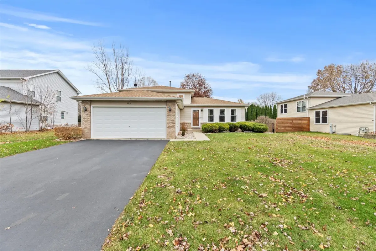 186 Chestnut Lane, Bolingbrook, IL 60490 - Image #1