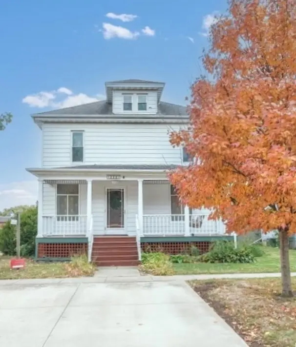 220 W State Street, Paxton, IL 60957 - Image #1