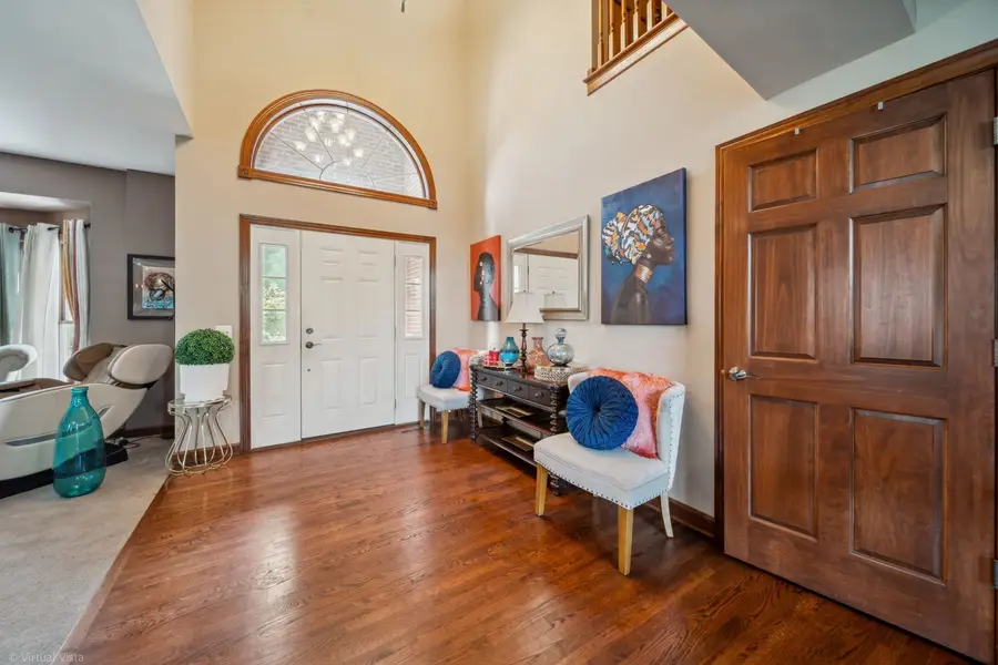 26200 W Chatham Drive, Plainfield, IL 60585 - Image #2