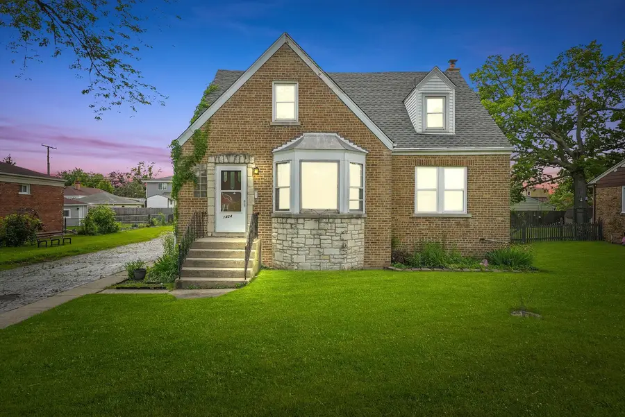 1424 N Maple Avenue, La Grange Park, IL 60526 - #2