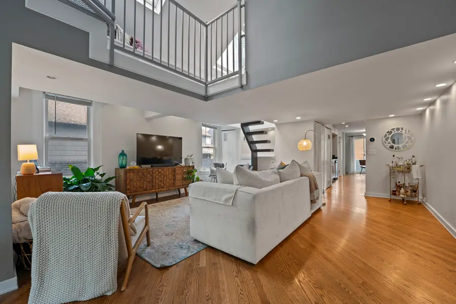 1623 N Mohawk Street, Chicago, IL 60614 - Image #3