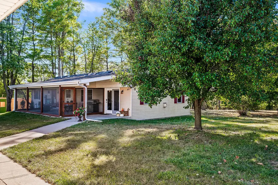 14345 N 900 East Road, Bloomington, IL 61705 - Image #2