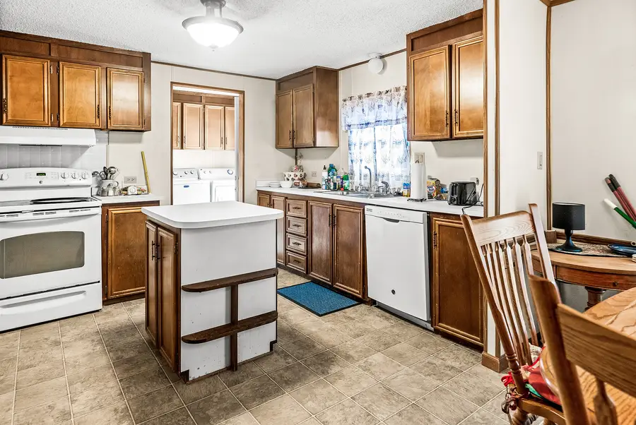 1 Christine Way, Bloomington, IL 61701 - Image #3